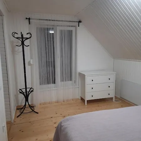 Opir Skole